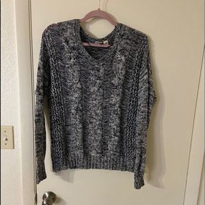 Roxy grey sweater size medium